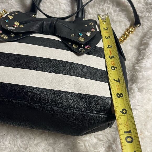 Betsey Johnson  Synthetic Black and White Striped Bow & studs accents satchel - Picture 8 of 13